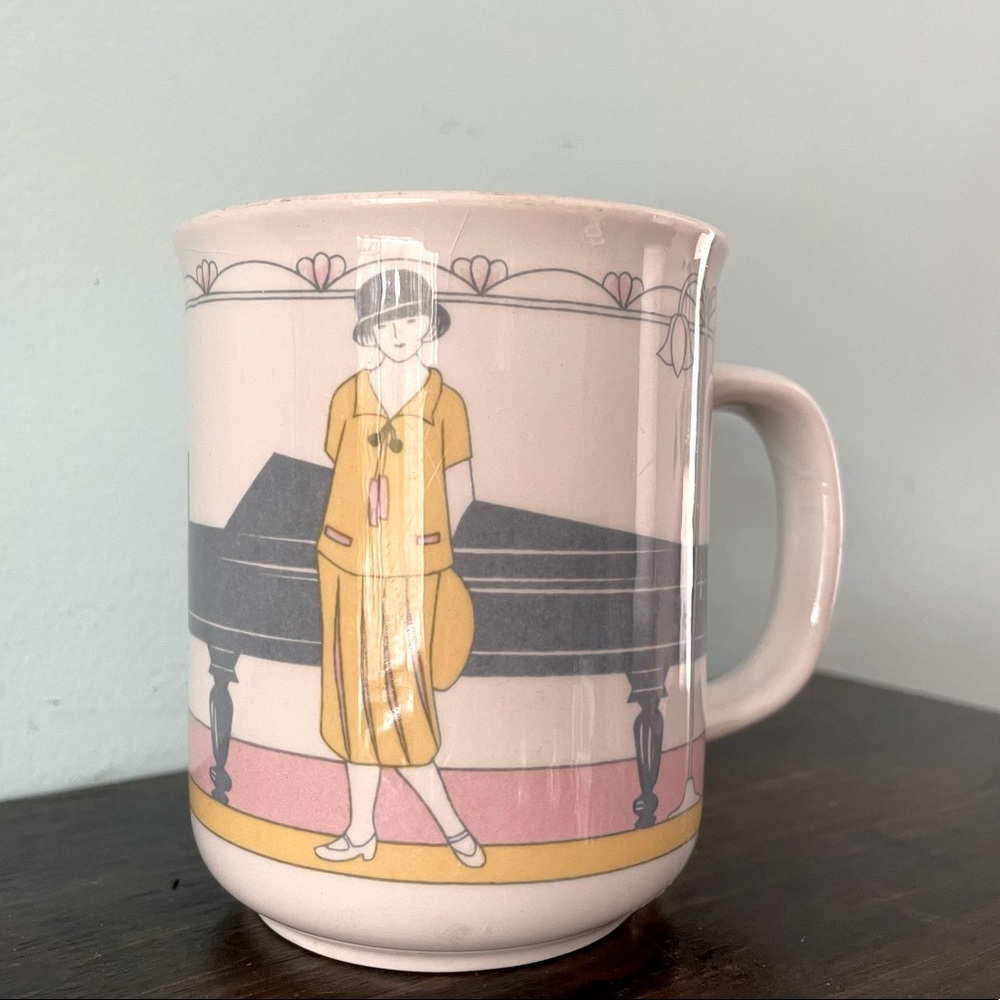 Vintage Manhattan pastel porcelaine coffee, tea mug
